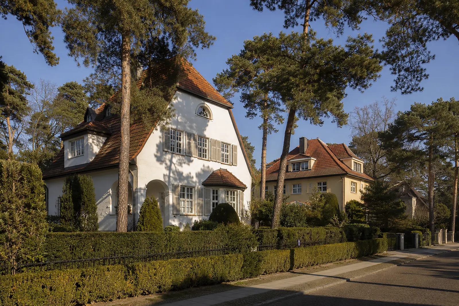 Villa mit Garten, wie sie westlich der Delitzscher Straße an der Gräfestraße steht